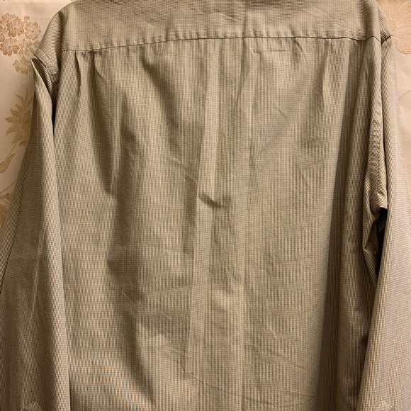 [L] Hugo Boss Men’s Dress Shirt - Picture 5 of 7